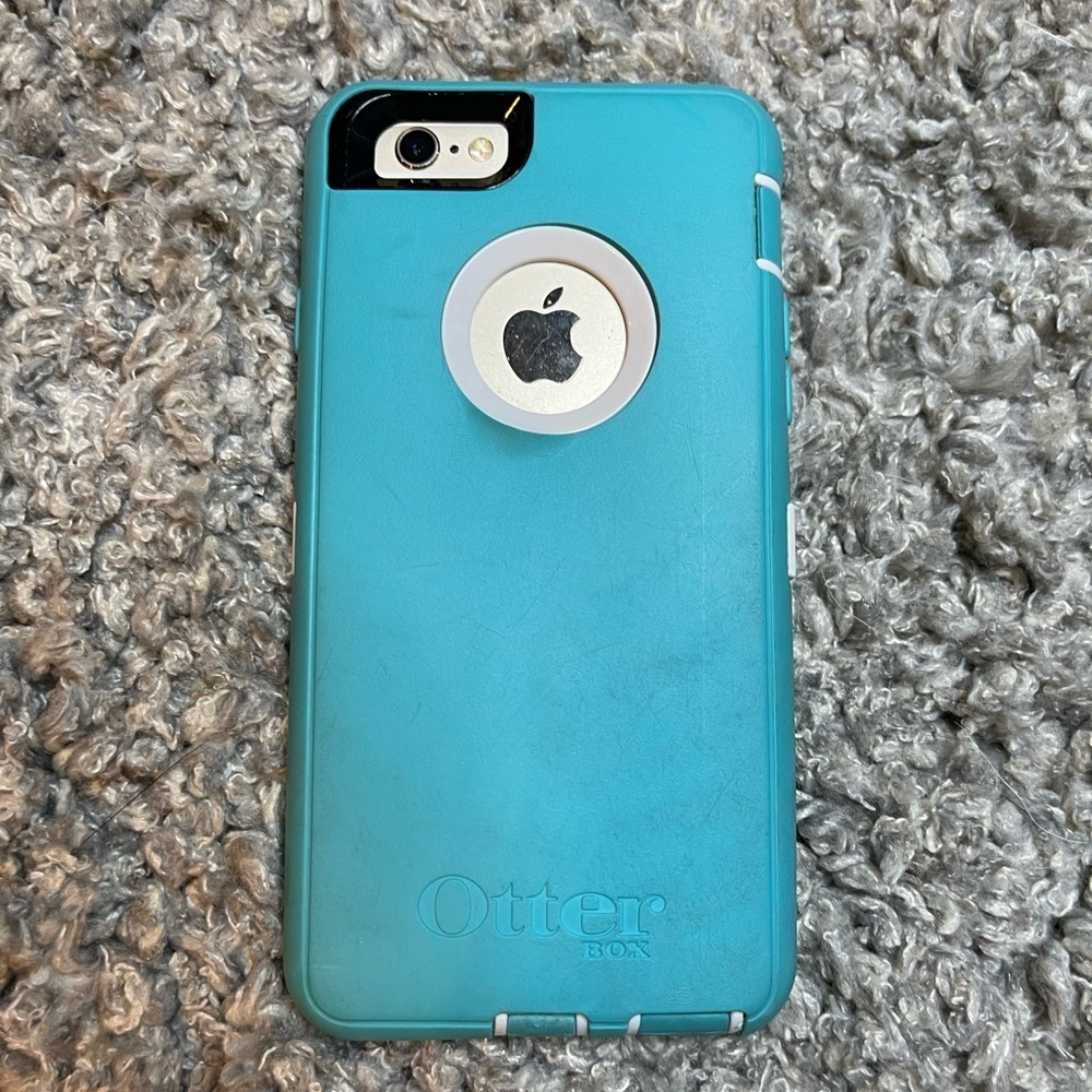 iPhone 6s blue otter box case - Picture 3 of 8